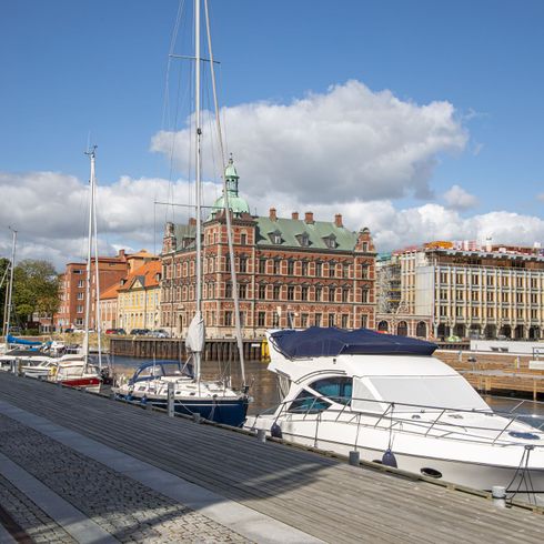 Vy av Landskronas hamn